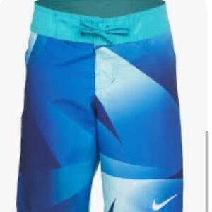NWT Nike boys XL board shirts